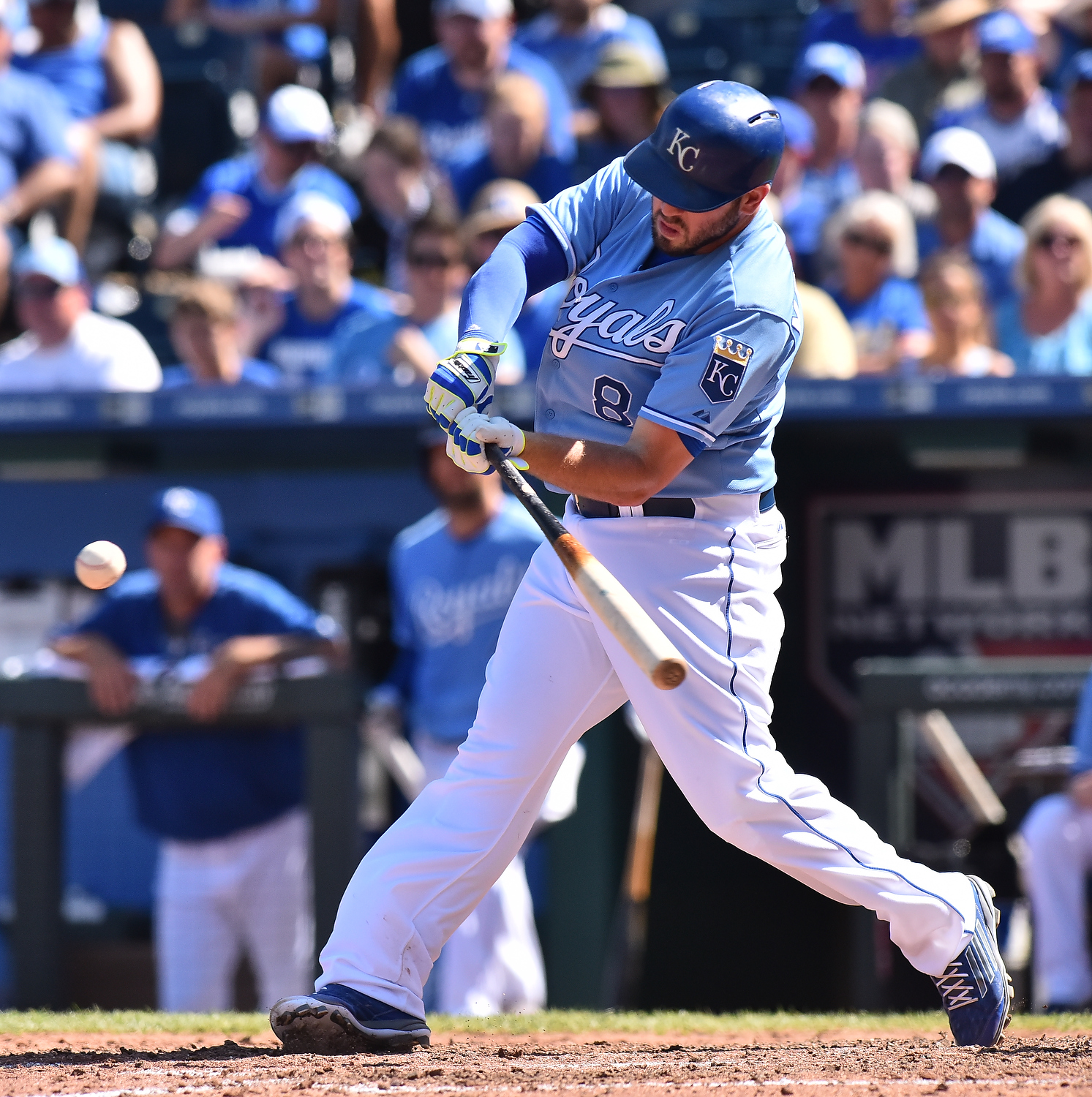 Adam Eaton helps White Sox beat Royals