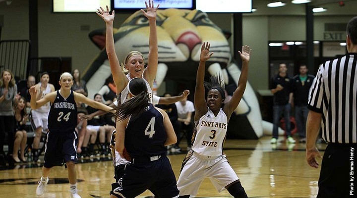 Tiger women overcome poor shooting to rally past Washburn