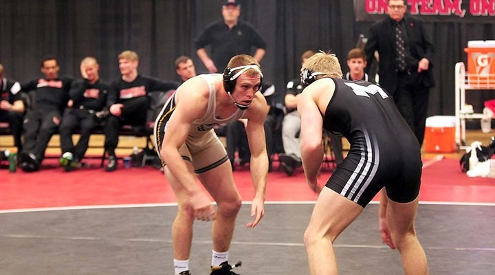 Tiger wrestling falls in dual at No. 4 Maryville