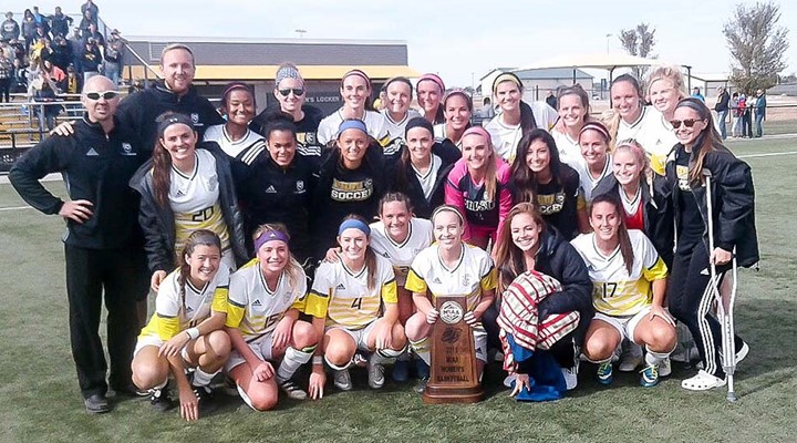 FHSU women’s soccer blanks Washburn; claims share of MIAA regular season title