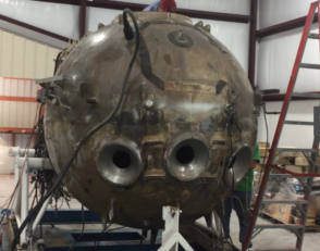 Kan. man, experts continue refurbishing Cold-War era submarine