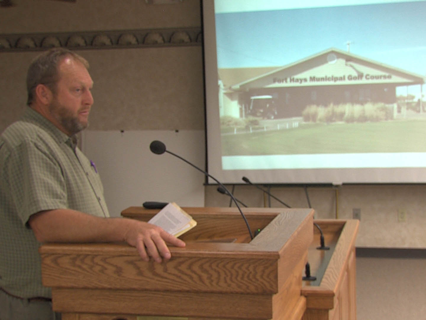 🎥 Manager’s contract renewed as city considers POS system at Fort Hays Municipal Golf Course