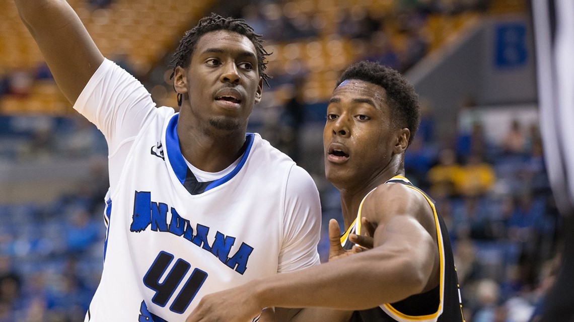 Shockers win seventh straight MVC opener