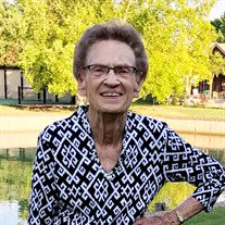 Lois June Holopirek