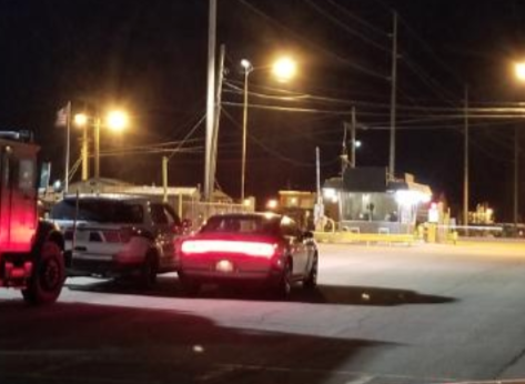 Sheriff: No assault rifle, suspect found at Kansas refinery